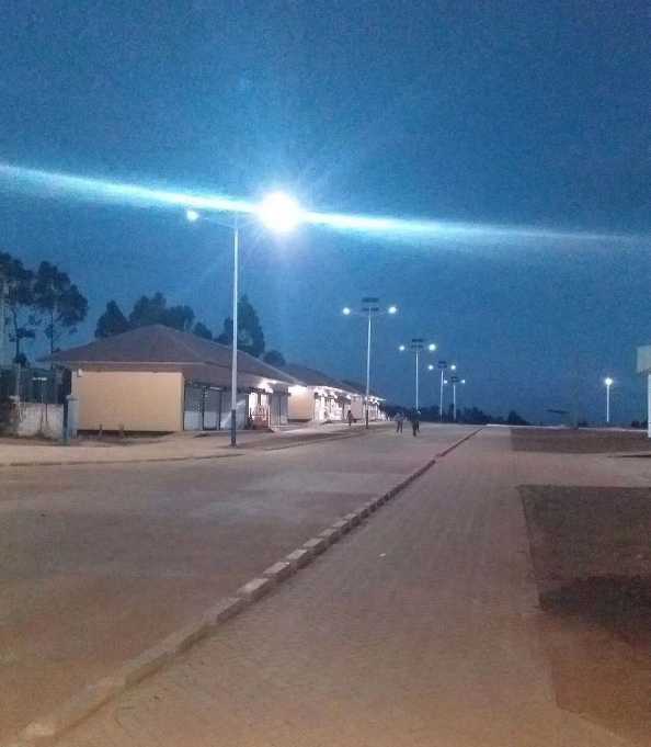 错那县非洲科特迪瓦太阳能路灯工程